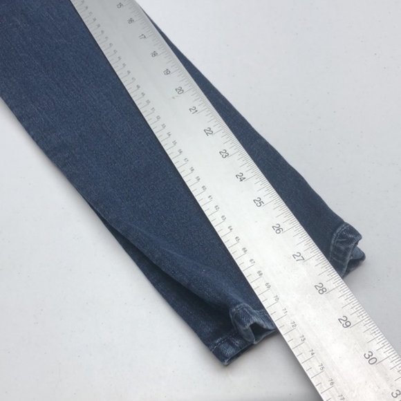 PREMIUM AG ADRIANO GOLDSCHMIED ABBEY MIDRISE ANKLE SUYSKINNY 27x28 ๐ - Picture 10 of 13